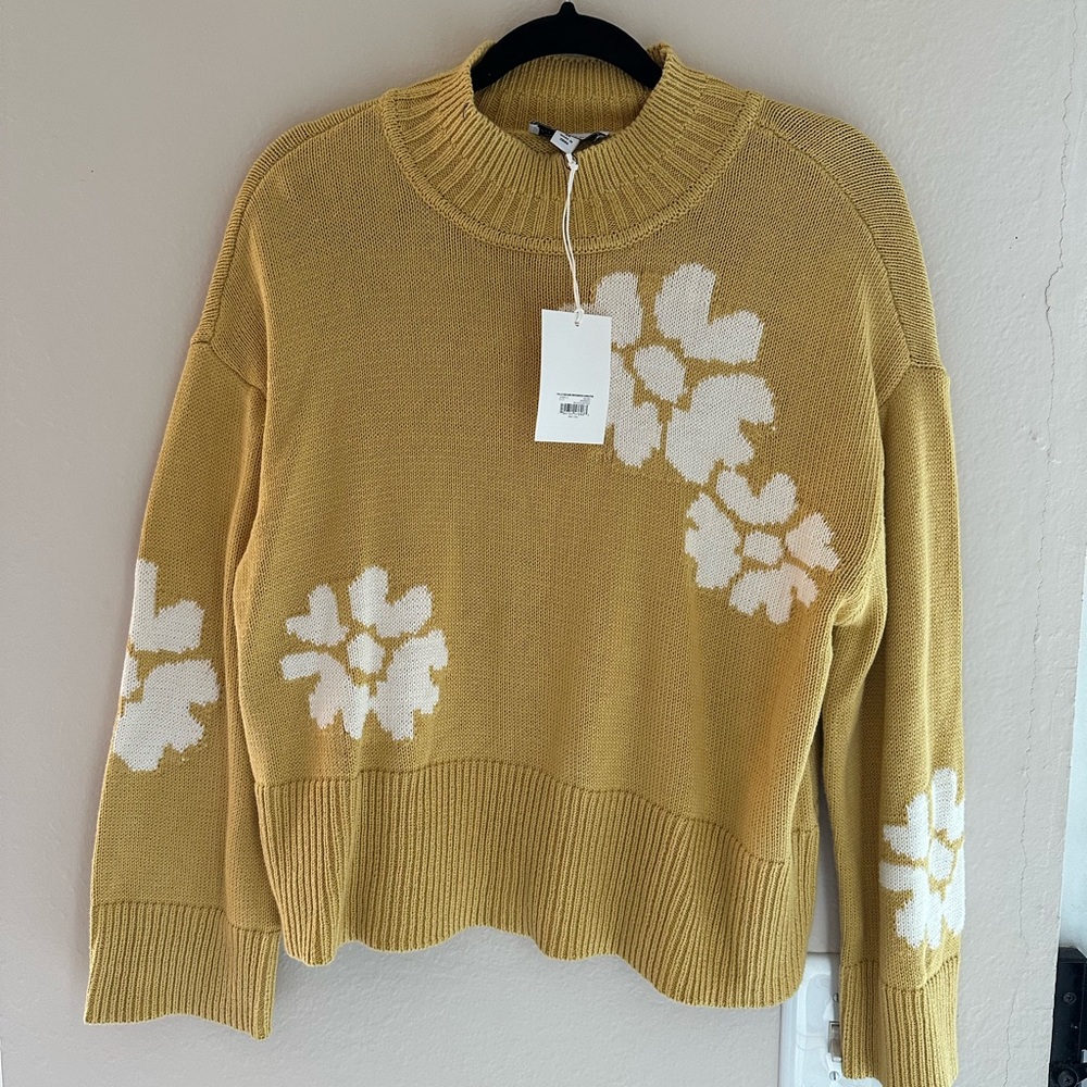Free assembly jumper for sale! New with tags!